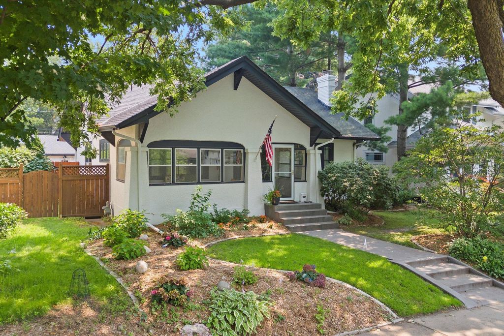 5217 Washburn Avenue S, Minneapolis, MN 55410