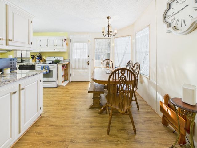 102 NE 8th Avenue, Okeechobee, FL 34972