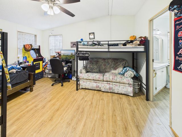 102 NE 8th Avenue, Okeechobee, FL 34972