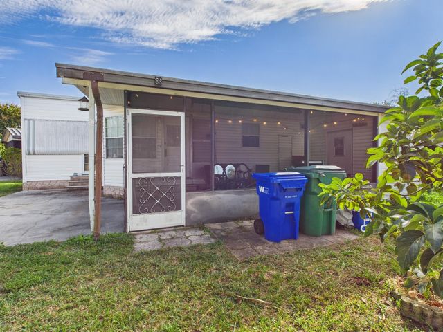 102 NE 8th Avenue, Okeechobee, FL 34972