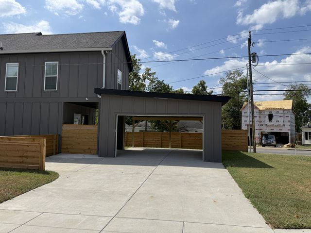 1741 17th Ave, N, Nashville, TN 37208