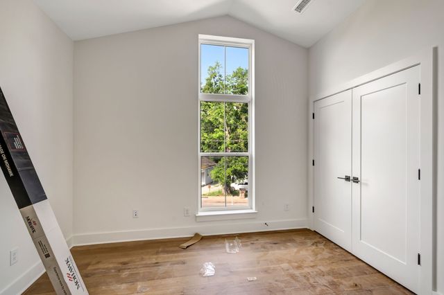 1741 17th Ave, N, Nashville, TN 37208