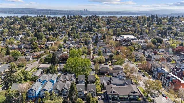 1411 26th Avenue, Seattle, WA 98122