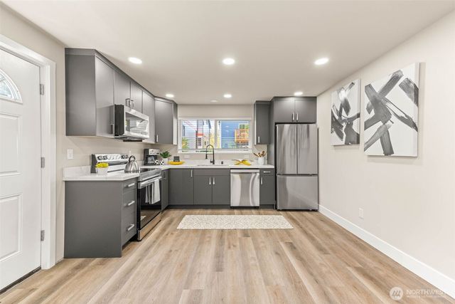 1411 26th Avenue, Seattle, WA 98122