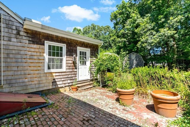 100 D Dr., Westport, MA 02790
