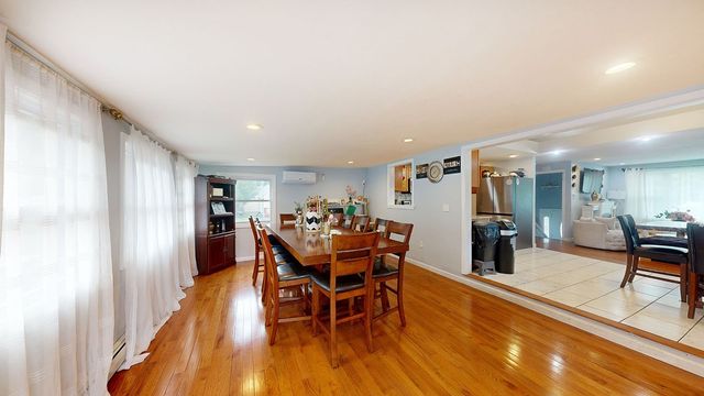 146 Fremont St, Taunton, MA 02780
