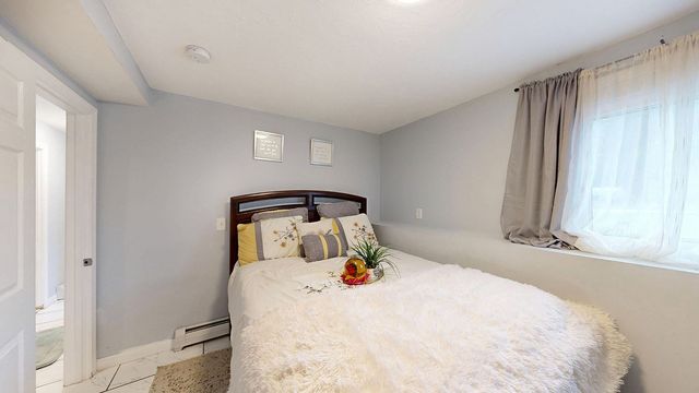 146 Fremont St, Taunton, MA 02780