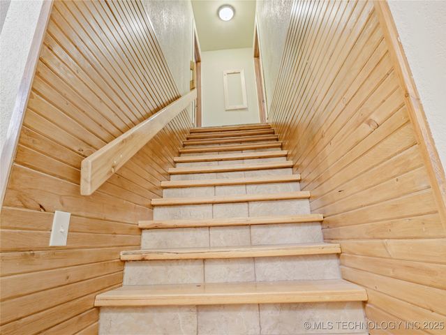 5792 W Lain Lake Road, Atoka, OK 74525