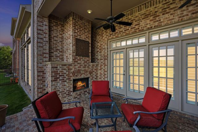 8813 Cypress Creek Road, Lantana, TX 76226