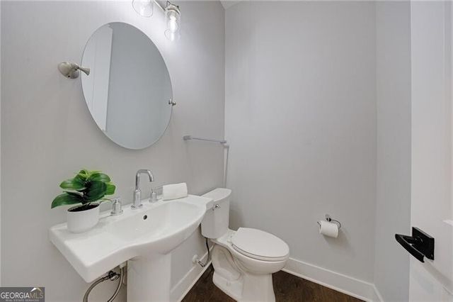 2075 Parkside Lane 8, Roswell, GA 30076