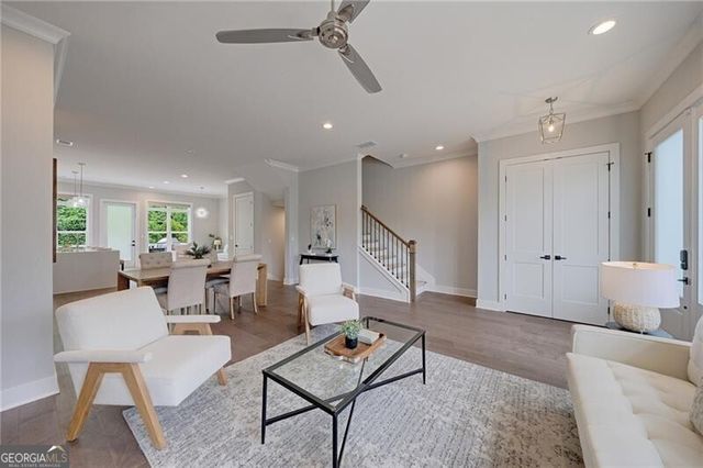 2075 Parkside Lane 8, Roswell, GA 30076