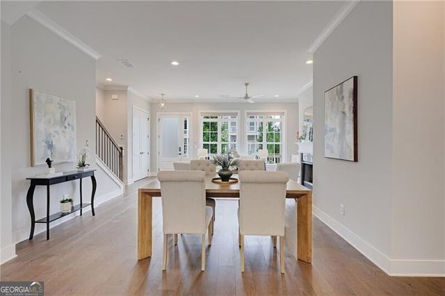 2075 Parkside Lane 8, Roswell, GA 30076