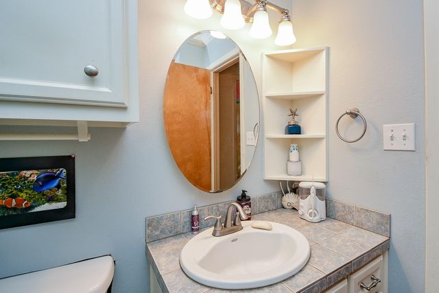 1495 W Bayshore Drive, Palacios, TX 77465