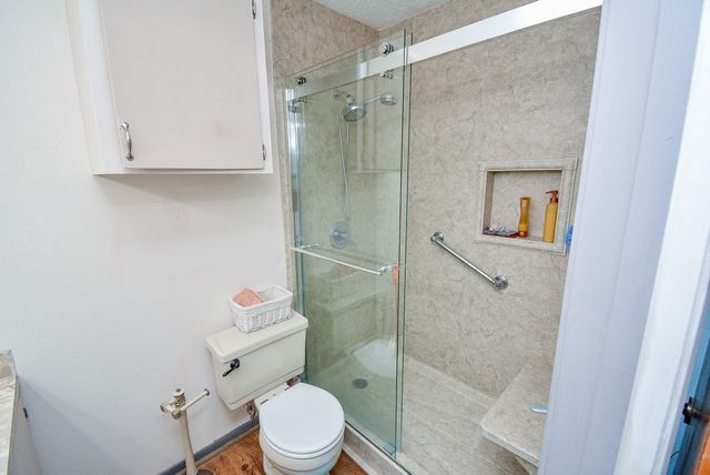 1495 W Bayshore Drive, Palacios, TX 77465