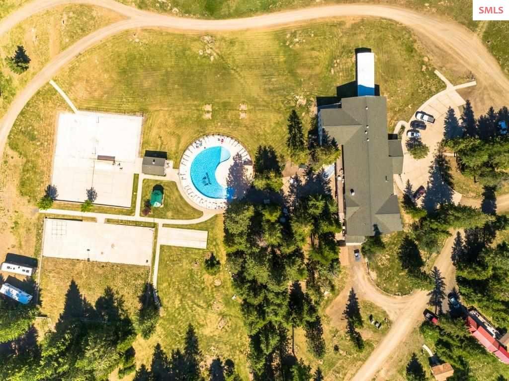 30400 S Sunray Trail, Worley, ID 83876