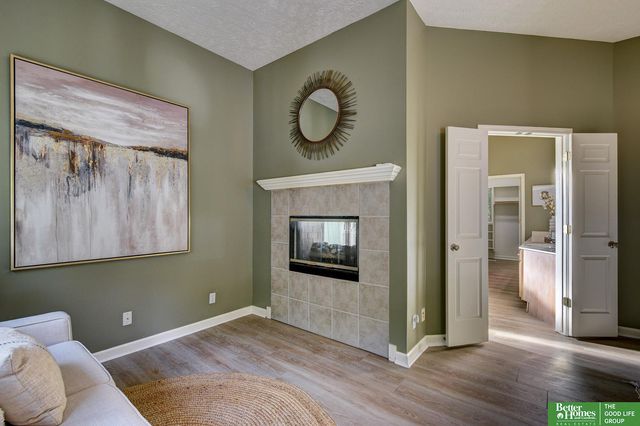 11426 Iowa Circle, Omaha, NE 68142