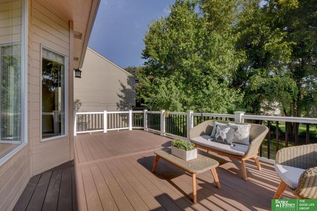 11426 Iowa Circle, Omaha, NE 68142