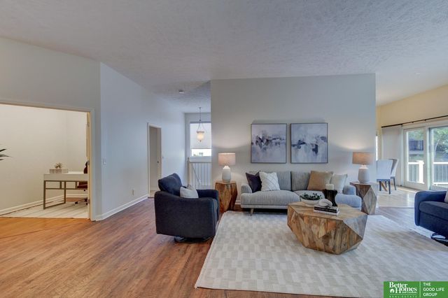 11426 Iowa Circle, Omaha, NE 68142