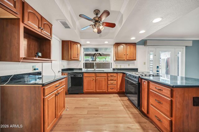 18202 N 45TH Avenue, Glendale, AZ 85308