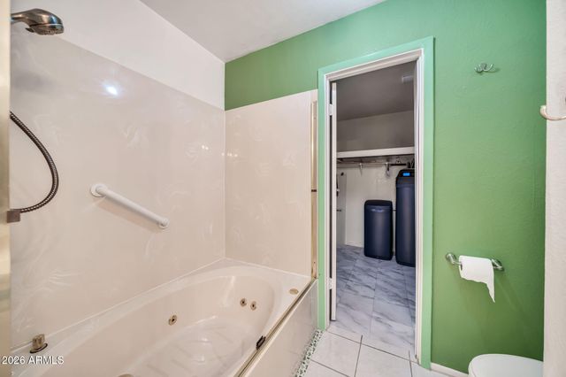 18202 N 45TH Avenue, Glendale, AZ 85308