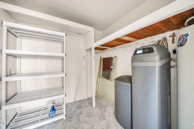 18202 N 45TH Avenue, Glendale, AZ 85308