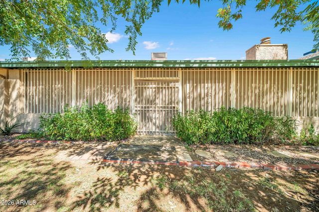 18202 N 45TH Avenue, Glendale, AZ 85308