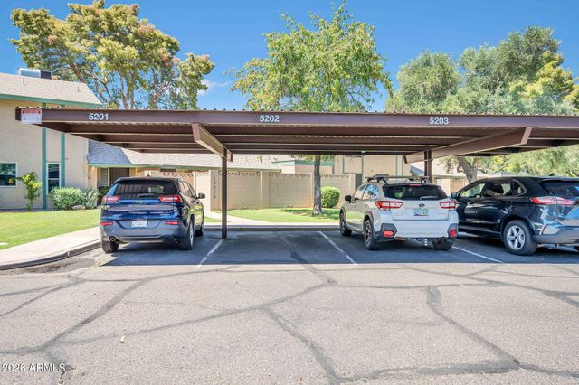 18202 N 45TH Avenue, Glendale, AZ 85308