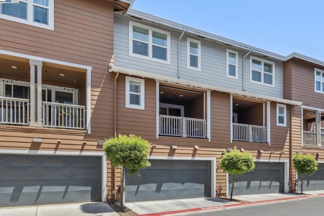 1815 Balsa St, Alameda, CA 94501