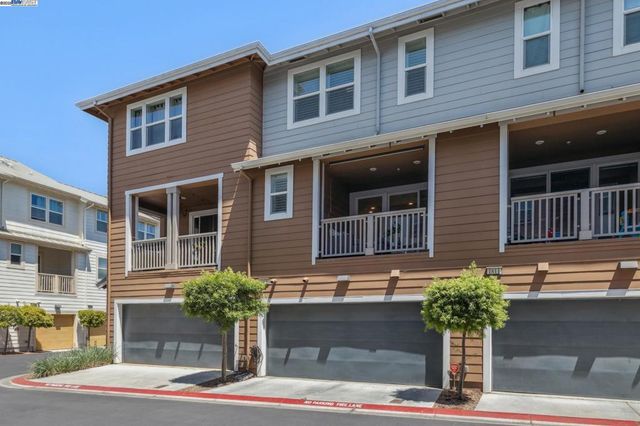 1815 Balsa St, Alameda, CA 94501