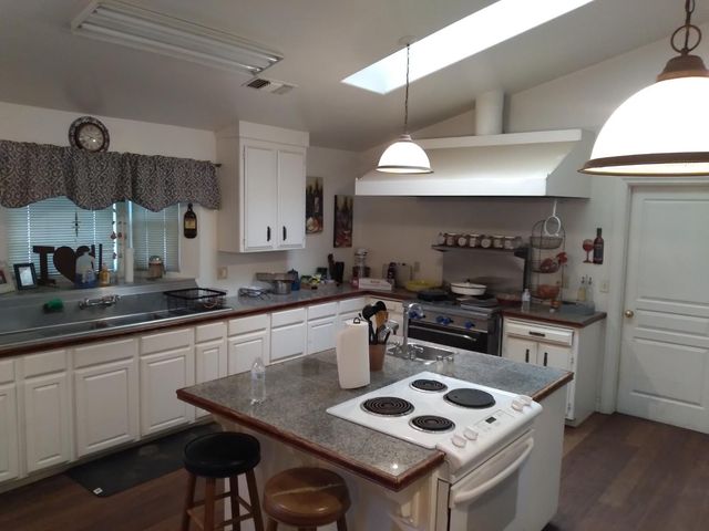 17385 Bell, Livingston, CA 95334