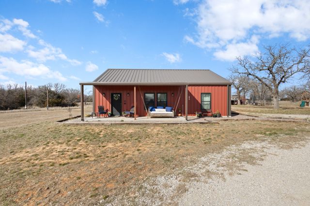 1501 Huddleston Road, Sunset, TX 76270