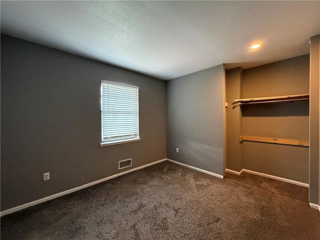 1415 W Ferrel Drive, Olathe, KS 66061