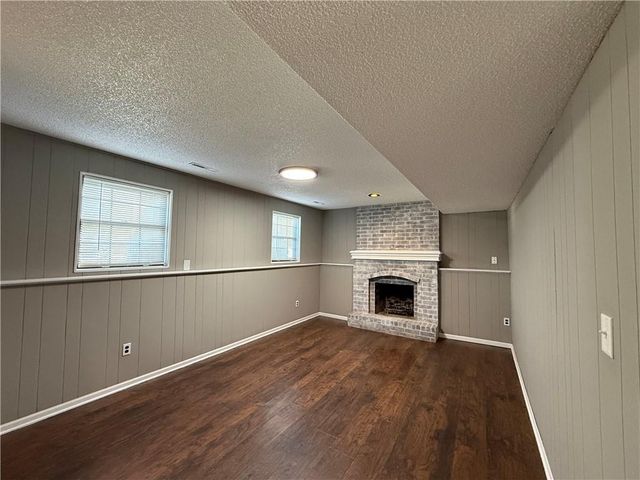1415 W Ferrel Drive, Olathe, KS 66061