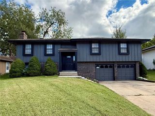 1415 W Ferrel Drive, Olathe, KS 66061