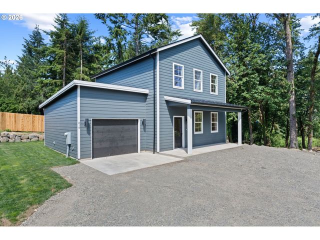 819 S NEVADA Dr, Longview, WA 98632