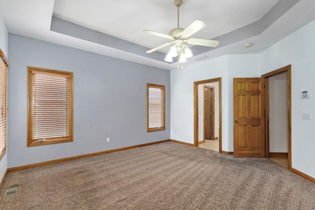 5252 S Holland Avenue, Springfield, MO 65810