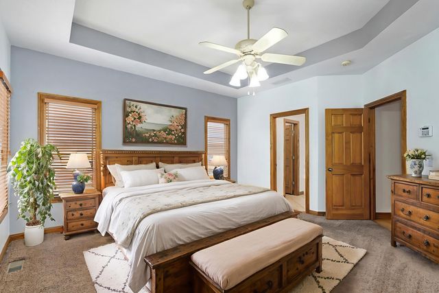 5252 S Holland Avenue, Springfield, MO 65810