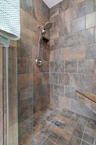 5252 S Holland Avenue, Springfield, MO 65810