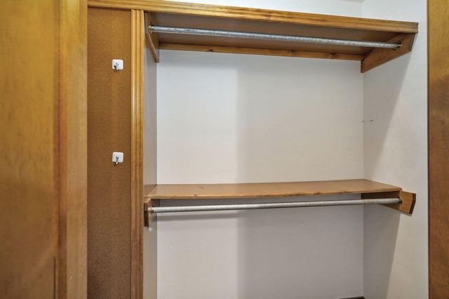 5252 S Holland Avenue, Springfield, MO 65810