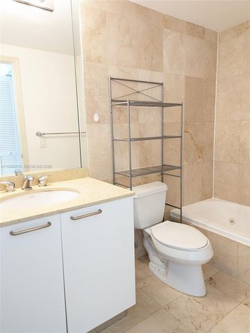 1528 Brickell Ave 104, Miami, FL 33129