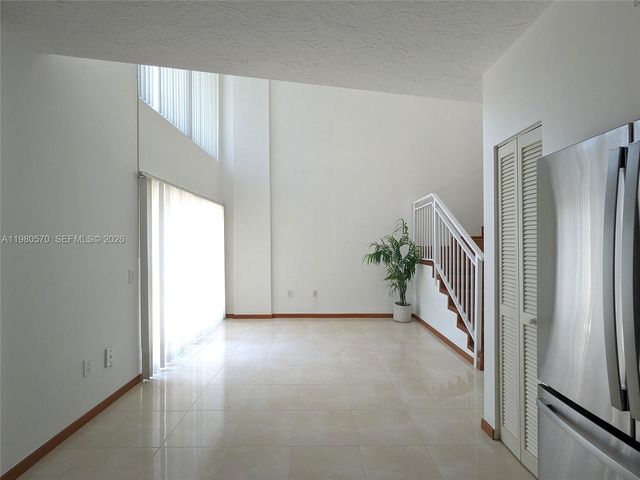 1528 Brickell Ave 104, Miami, FL 33129