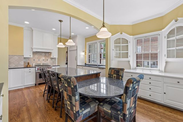 401 W Minnehaha Parkway, Minneapolis, MN 55419