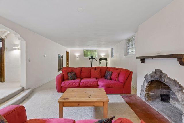 401 W Minnehaha Parkway, Minneapolis, MN 55419