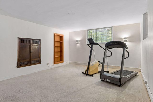 401 W Minnehaha Parkway, Minneapolis, MN 55419