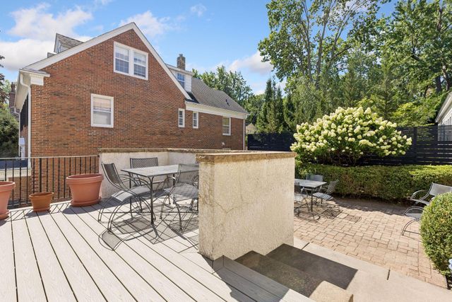 401 W Minnehaha Parkway, Minneapolis, MN 55419