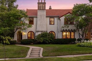 401 W Minnehaha Parkway, Minneapolis, MN 55419
