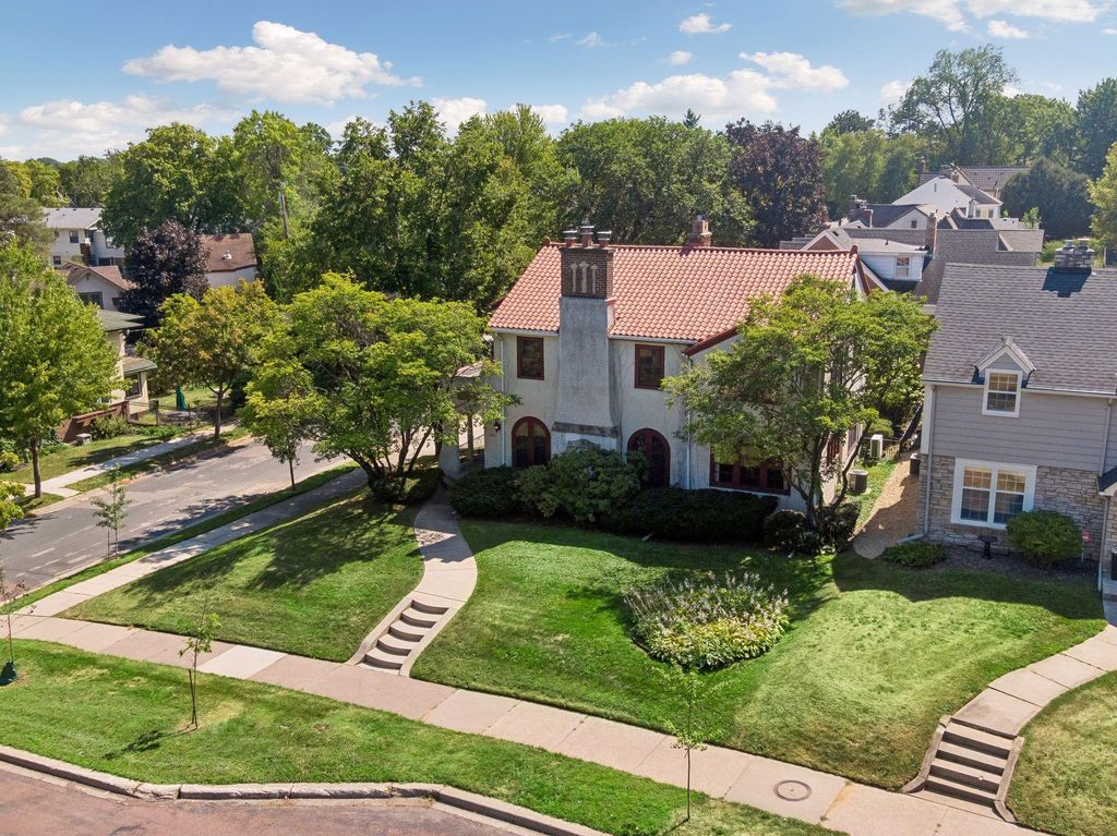 401 W Minnehaha Parkway, Minneapolis, MN 55419 — photo 4
