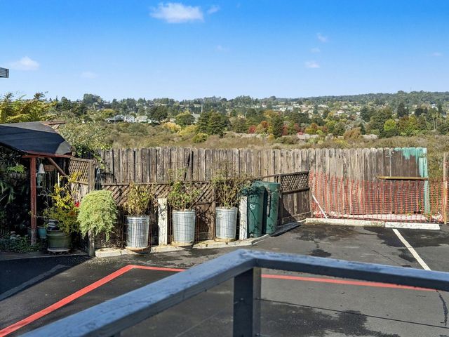 170 W Cliff Drive 74, Santa Cruz, CA 95060