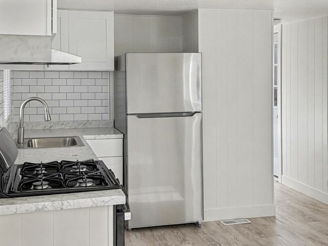 170 W Cliff Drive 74, Santa Cruz, CA 95060