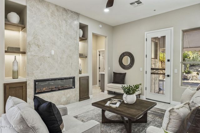 10796 E BETONY Drive, Scottsdale, AZ 85255